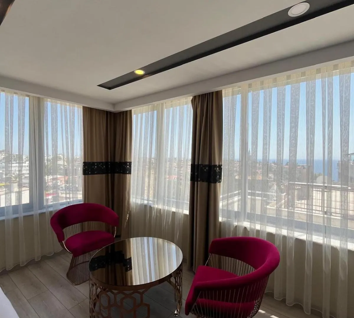 Golden Lux Hotel Antalya